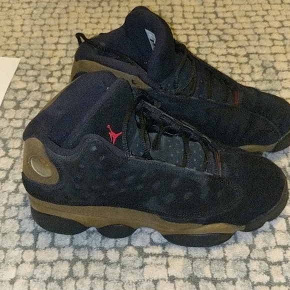 olive green 12s grade school
